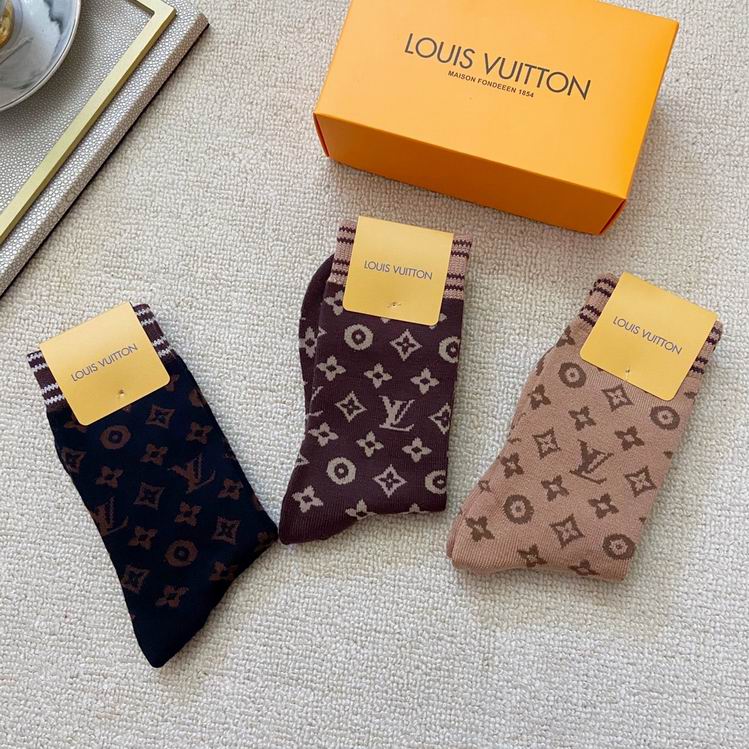 LV Socks  (4)