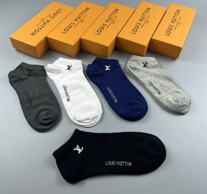 LV Socks  (4)