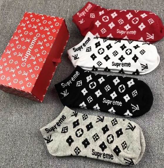 LV Socks  (5)