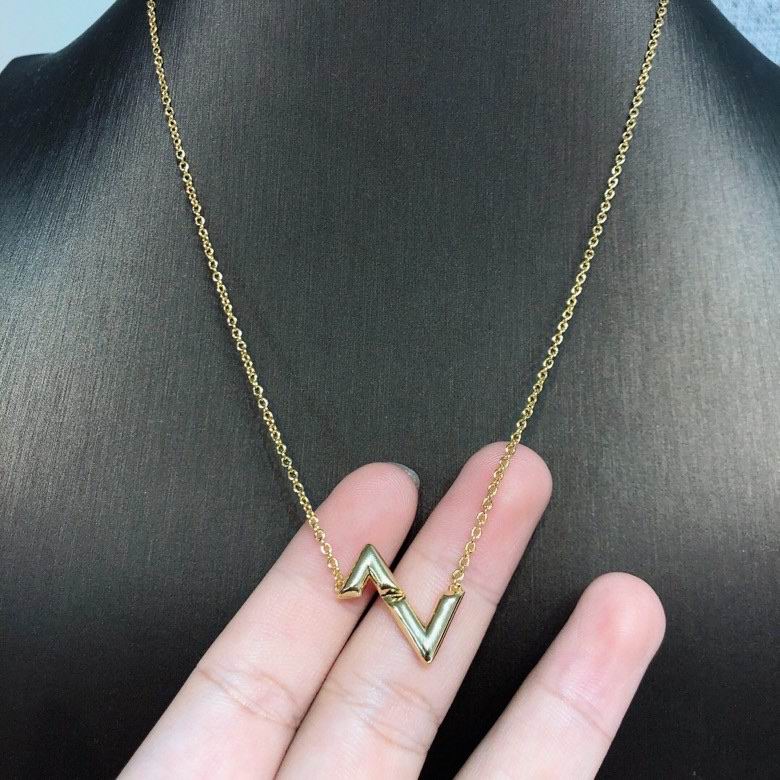 LV Suits 04yxh01 (5)