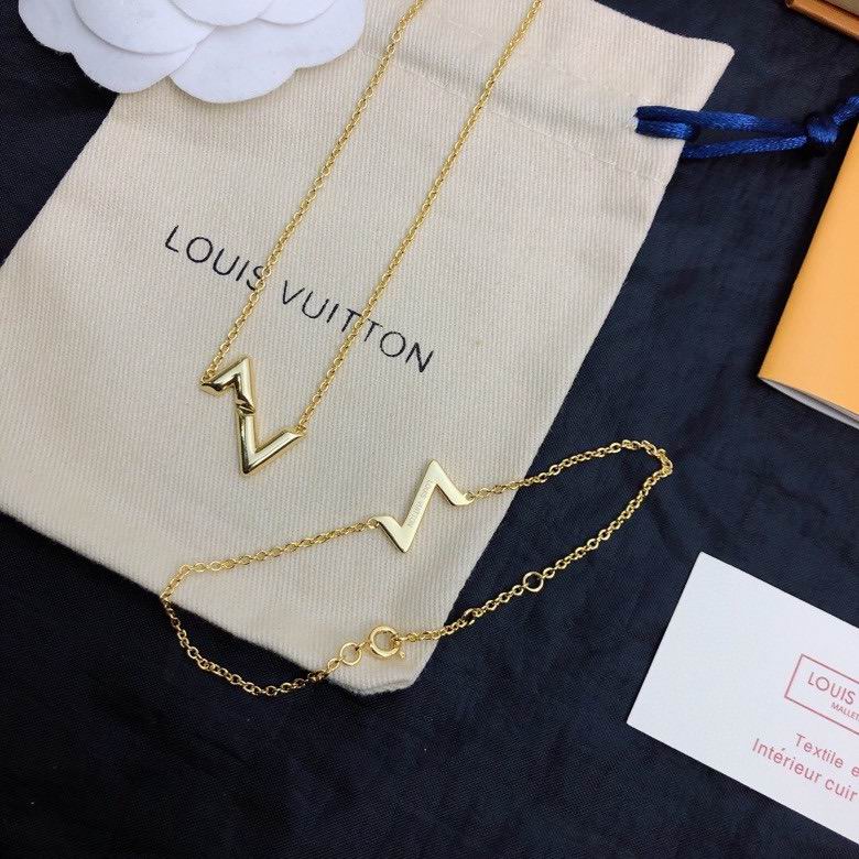 LV Suits 04yxh01 (6)