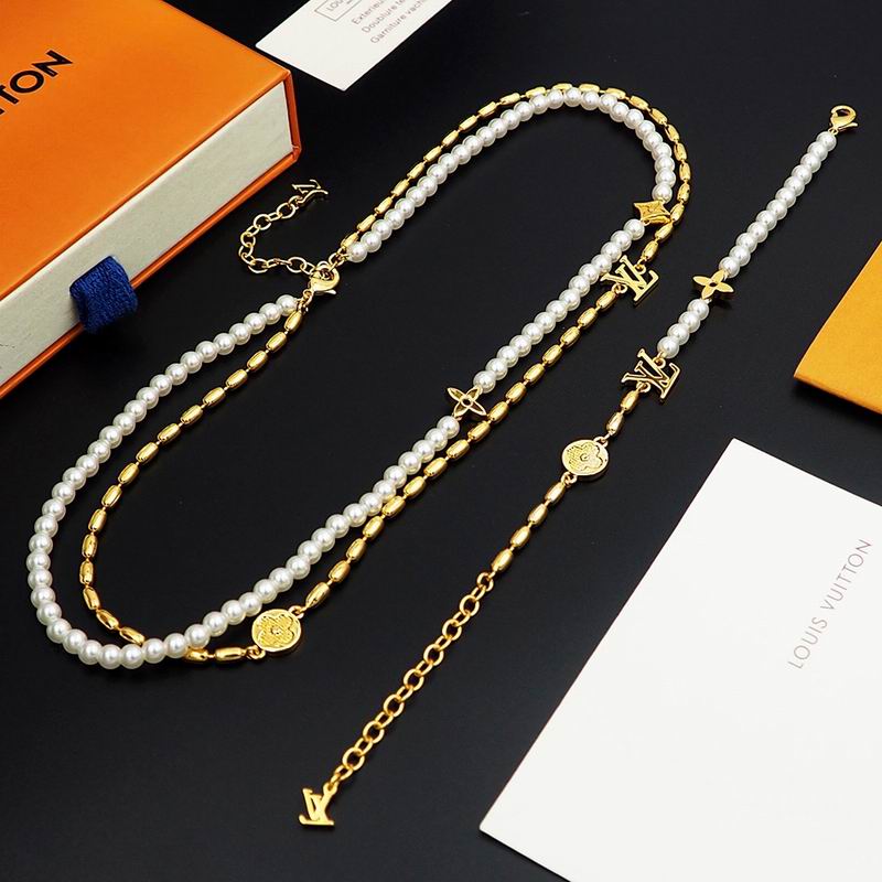 LV Suits 04yxh04 (1)