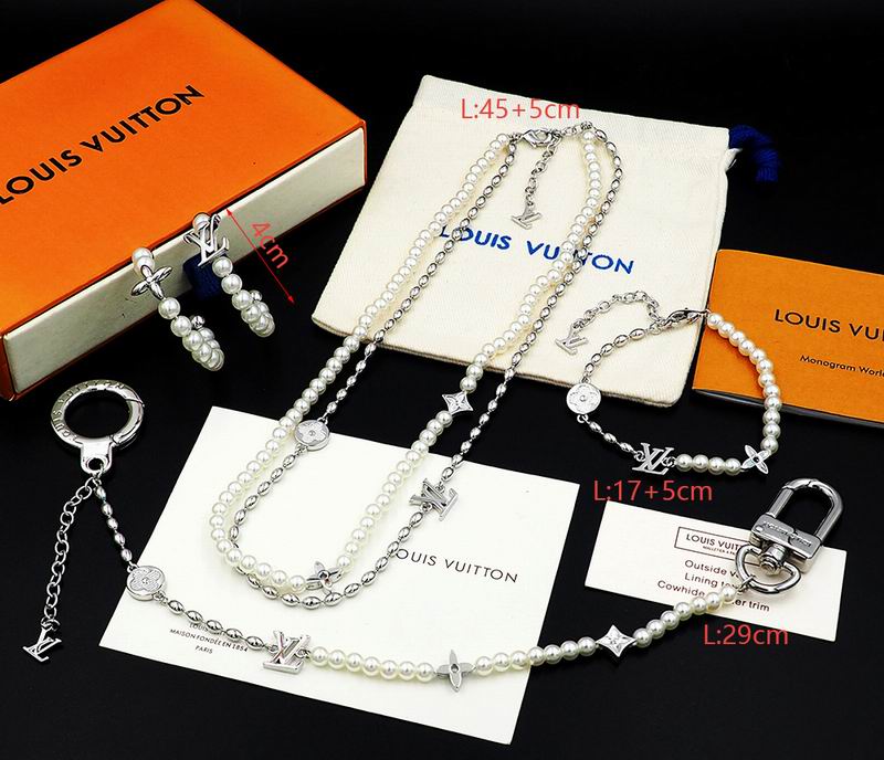 LV Suits 04yxh04 (4)