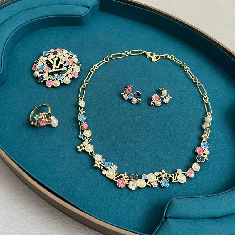 LV Suits 04yxh06 (1)