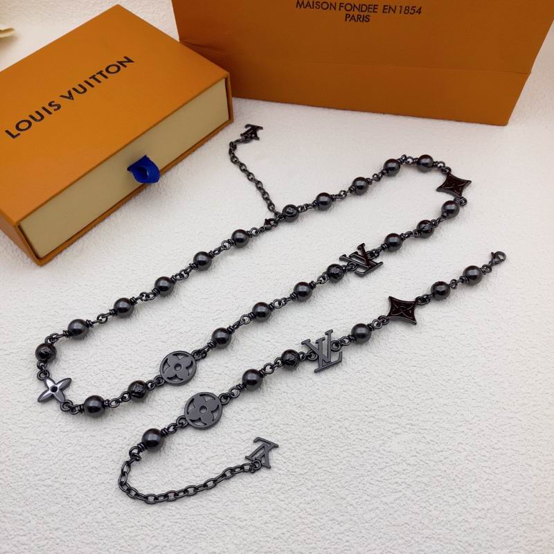 LV Suits 05yxh05 (9)