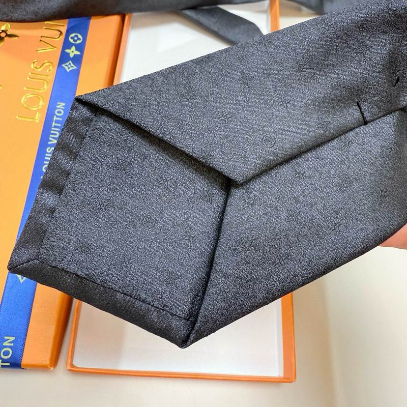LV Tie hm (112)