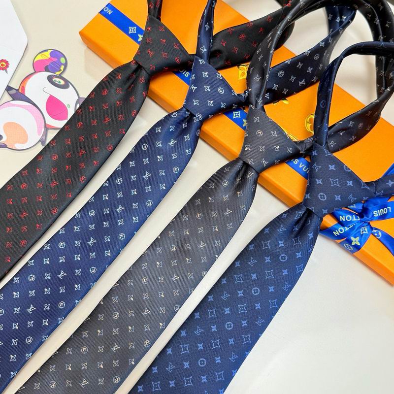 LV Tie hm (119)