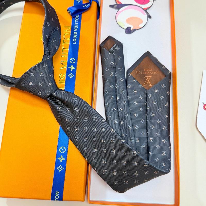 LV Tie hm (121)