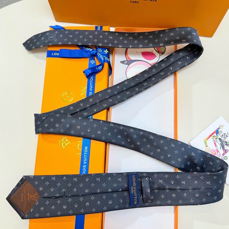 LV Tie hm (122)