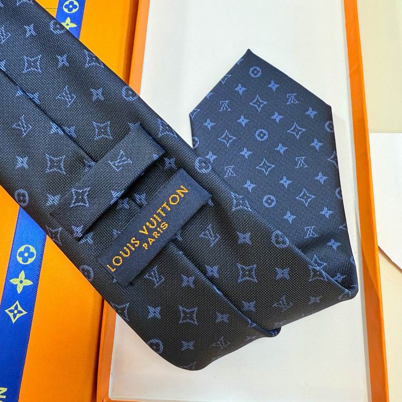LV Tie hm (132)
