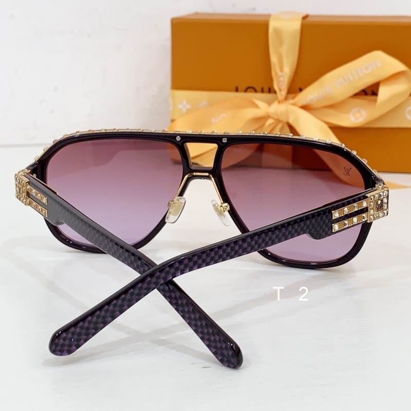 LV Z2012U 60 15-142 b08