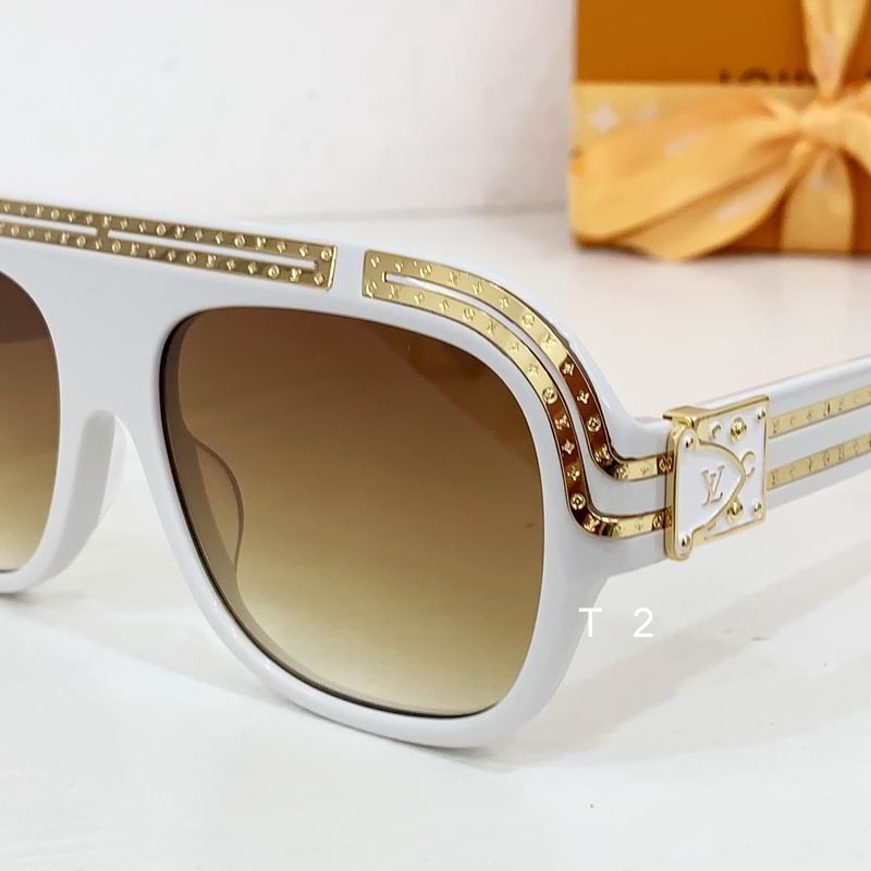 LV Z2517U 59 18-140 b08