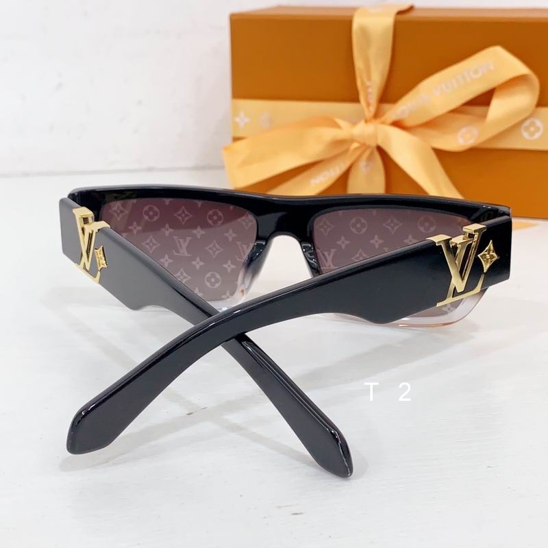 LV Z2873U 55 18-145 b08