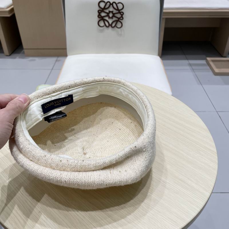 LV beret (112)