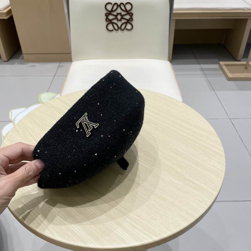 LV beret (124)