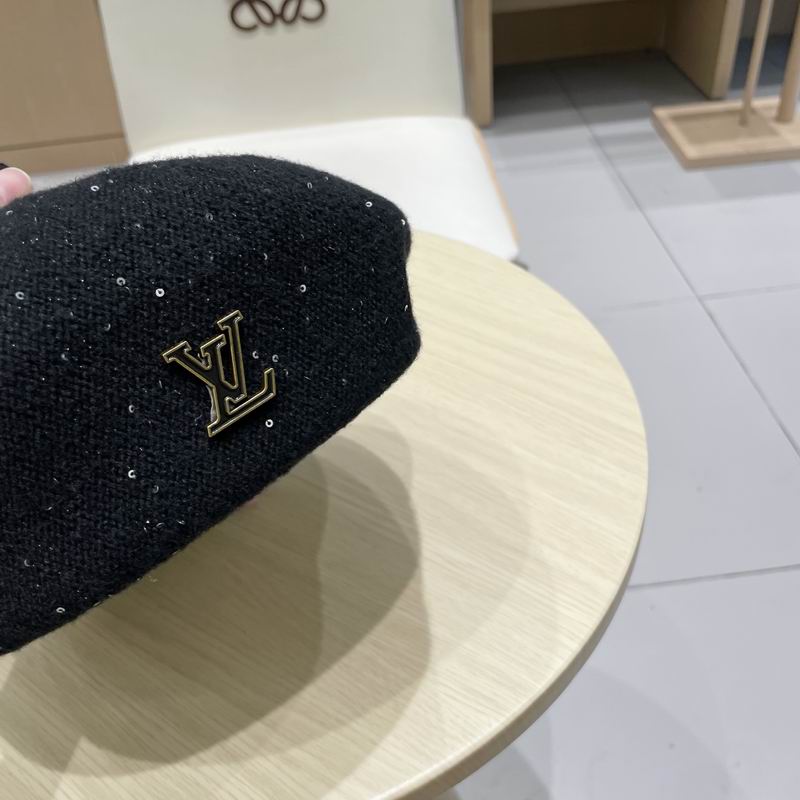 LV beret (127)