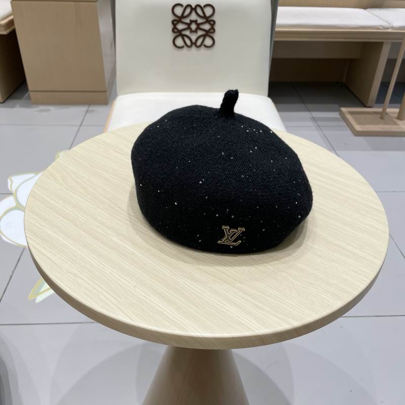 LV beret (129)