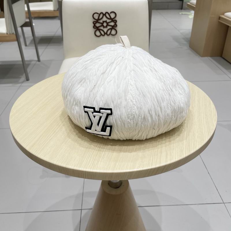 LV beret (38)