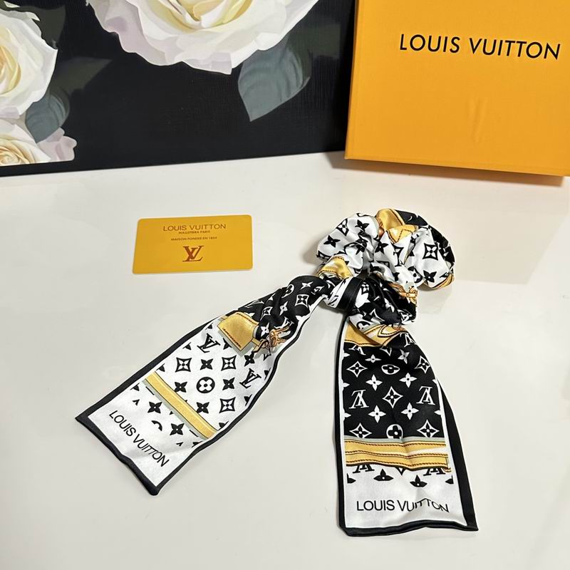 LV hairband hh (58)