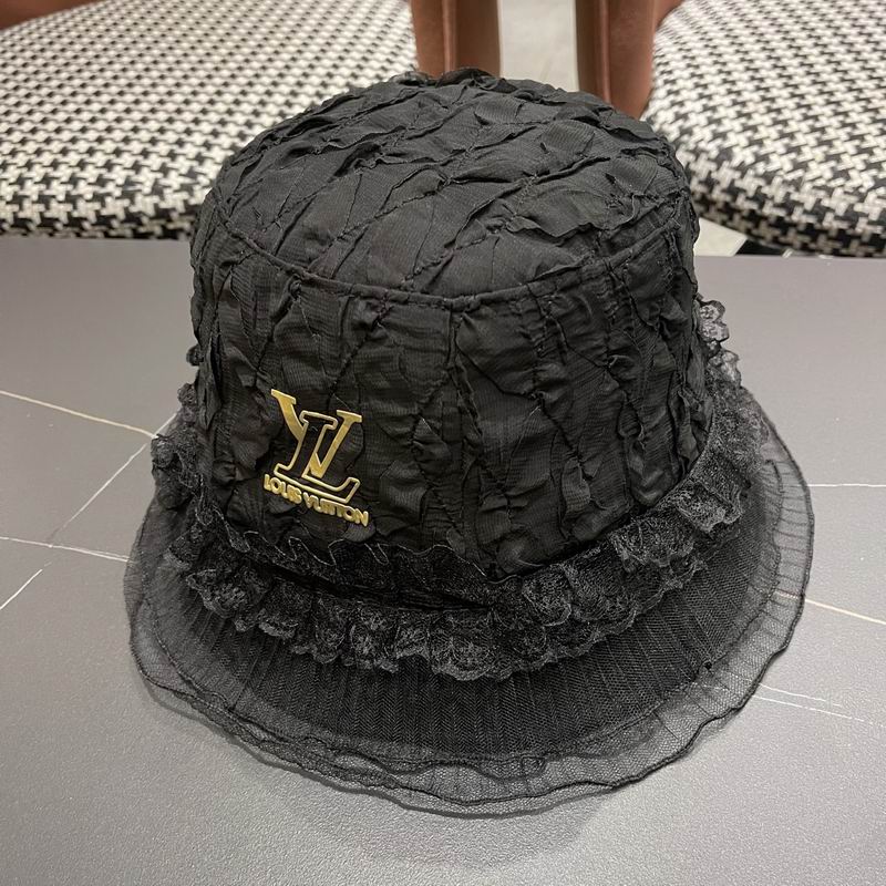 LV hat (109)