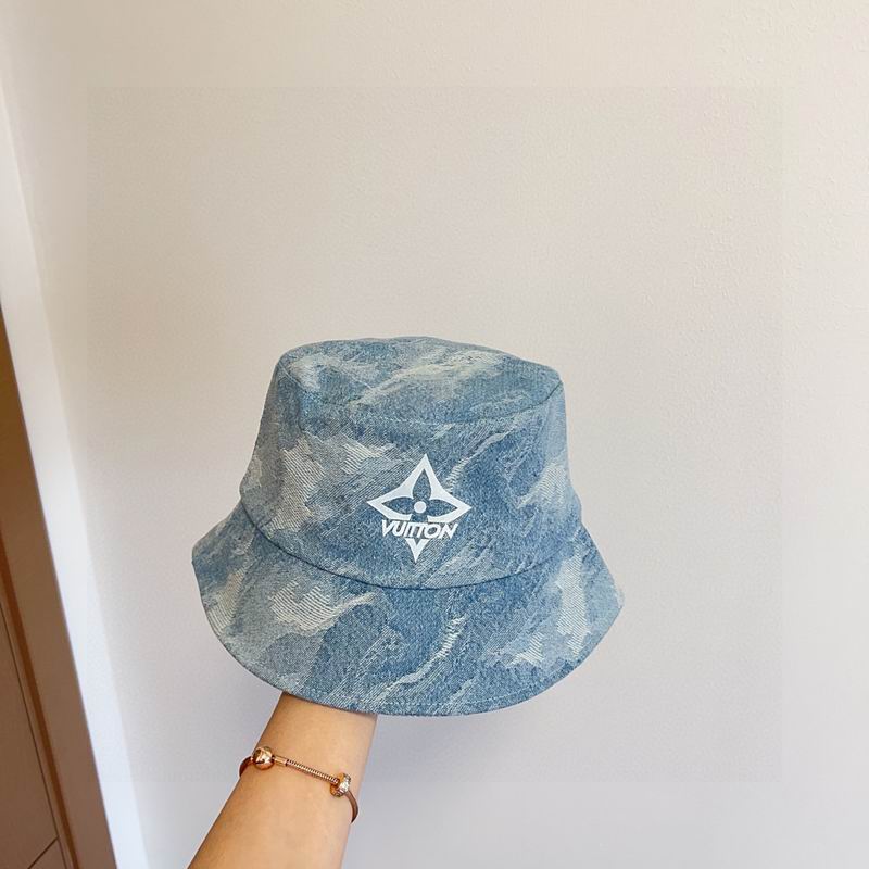 LV hat (137)