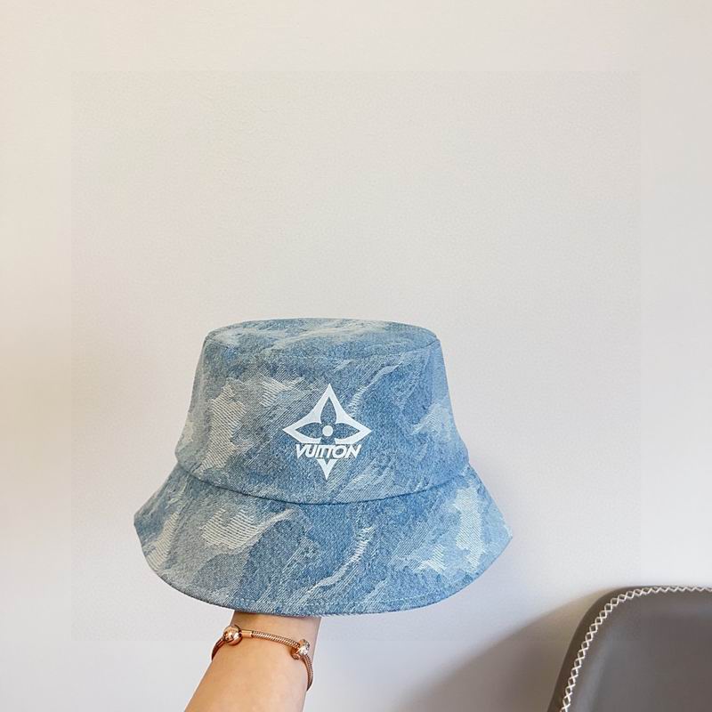 LV hat (138)