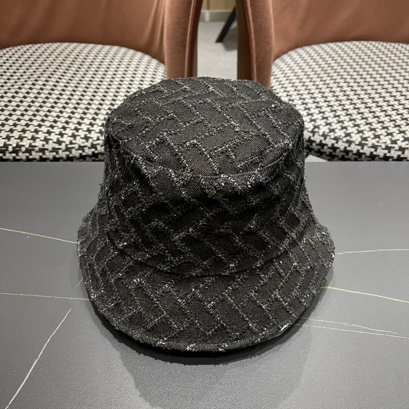 LV hat (200)