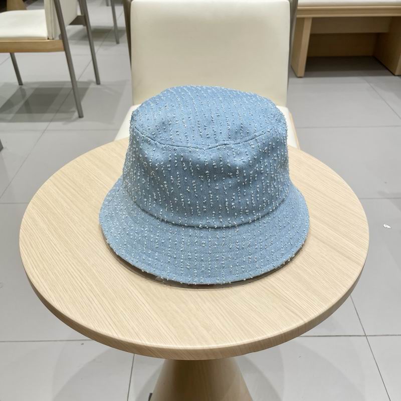 LV hat (280)
