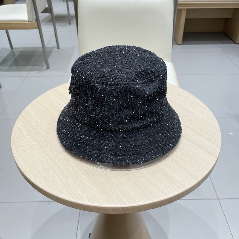 LV hat (289)