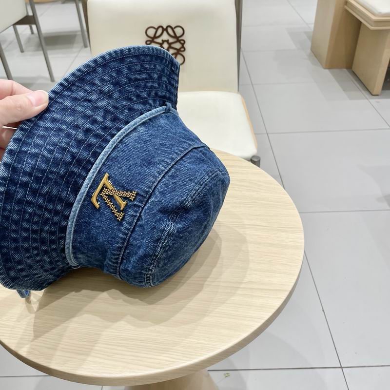 LV hat (3)