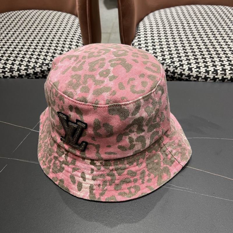 LV hat (333)