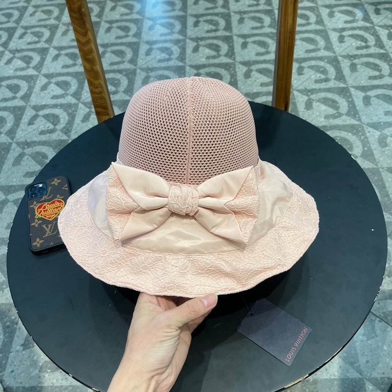 LV hat (372)