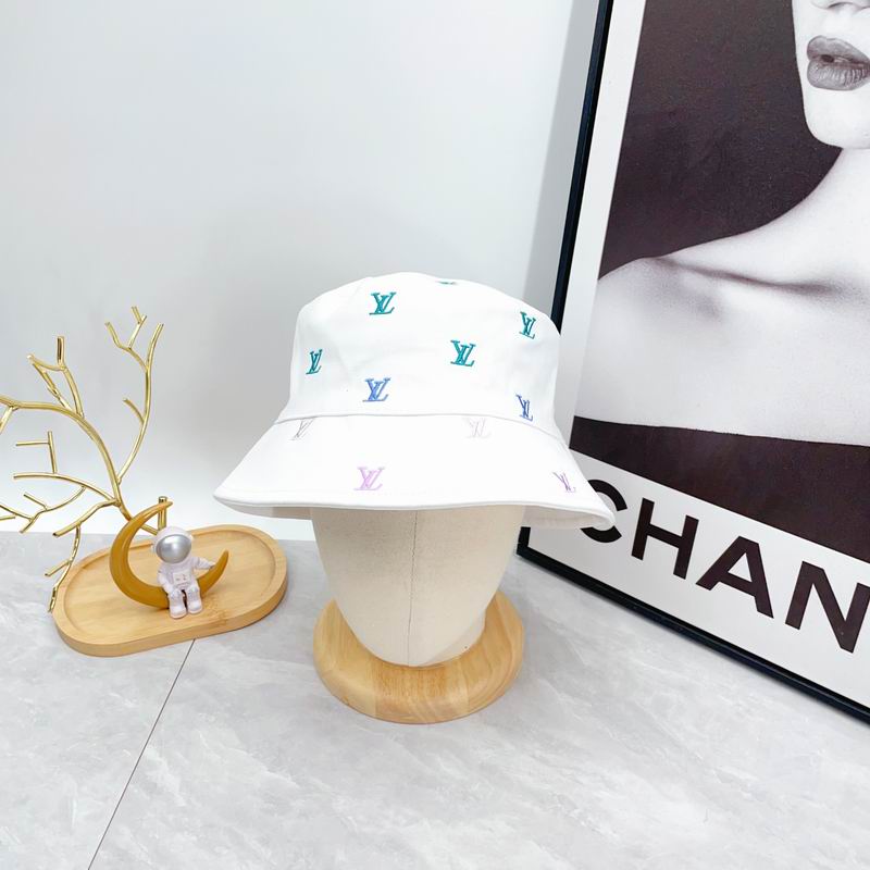LV hat dx (103)