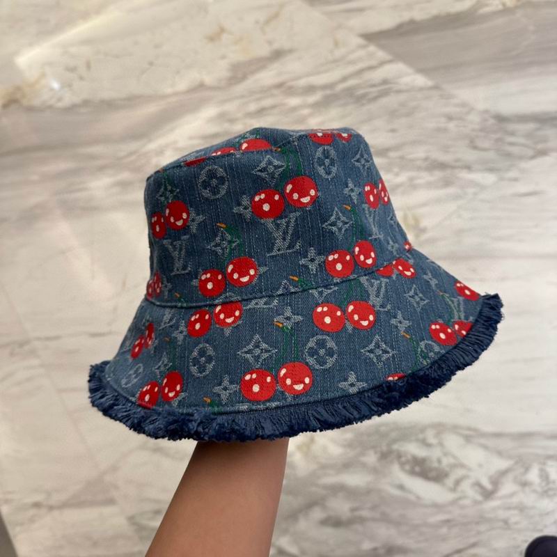 LV hat dx (105)