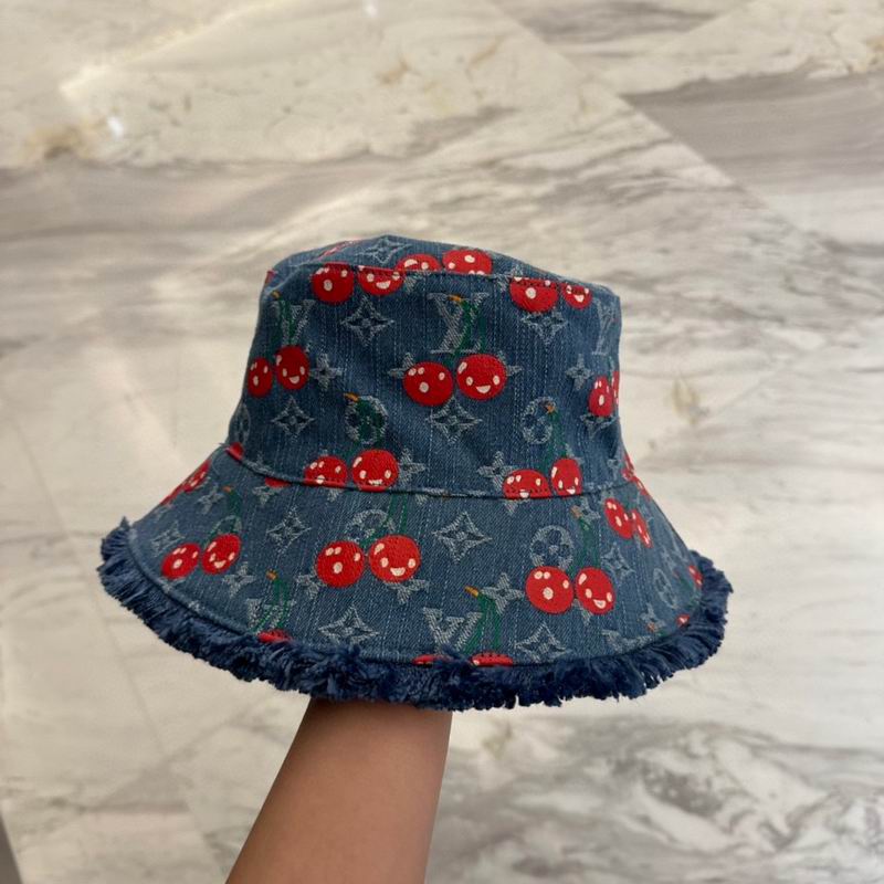 LV hat dx (106)