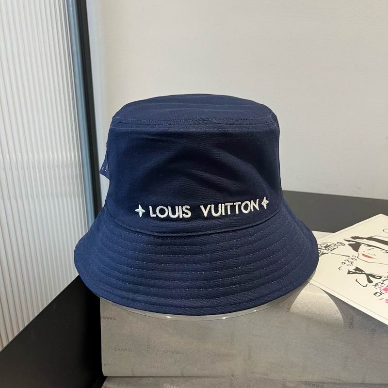 LV hat dx (1202)