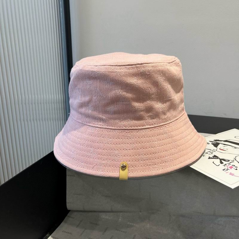 LV hat dx (1214)