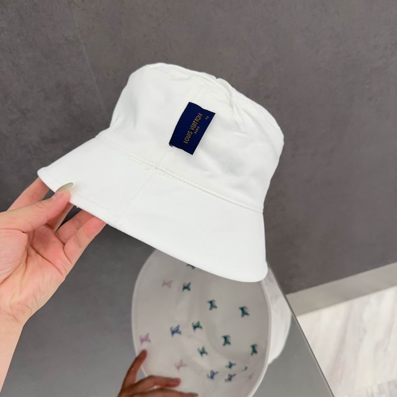 LV hat dx (1350)