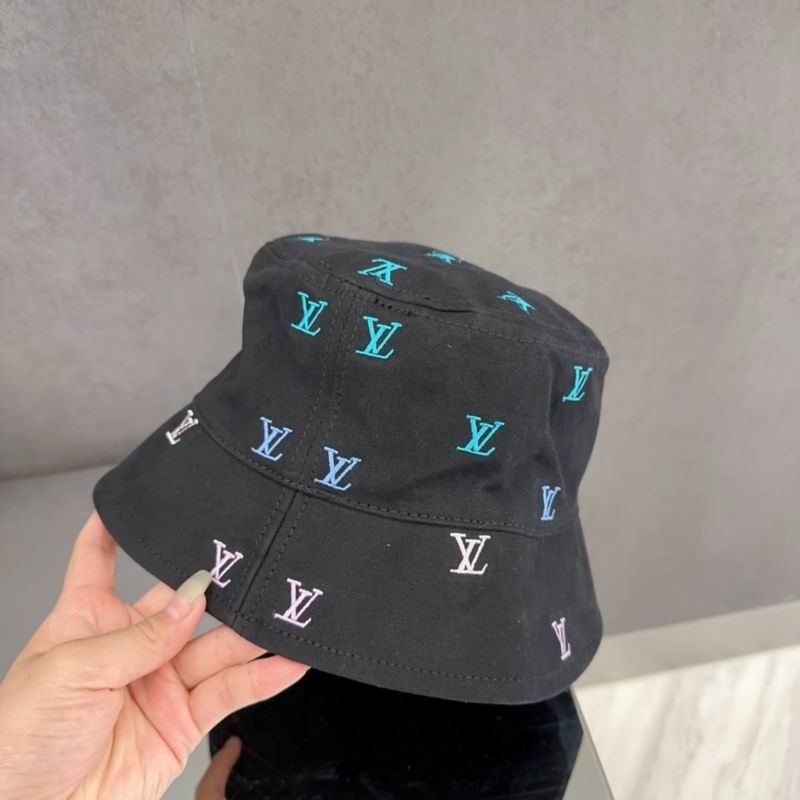LV hat dx (1363)