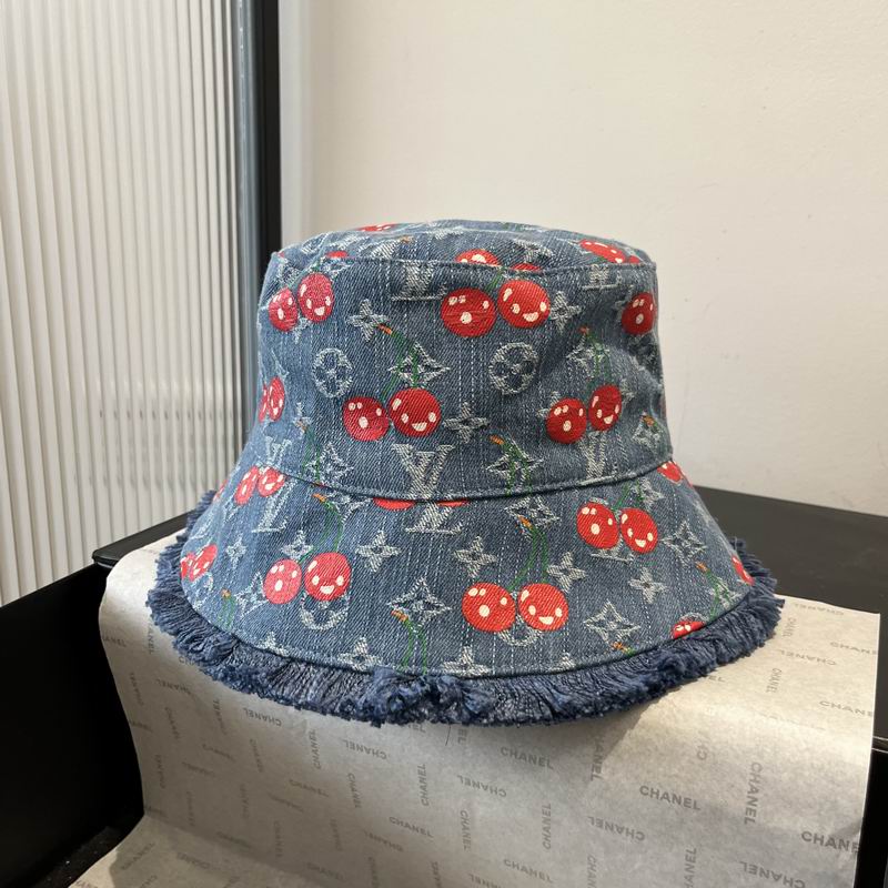LV hat dx (140)