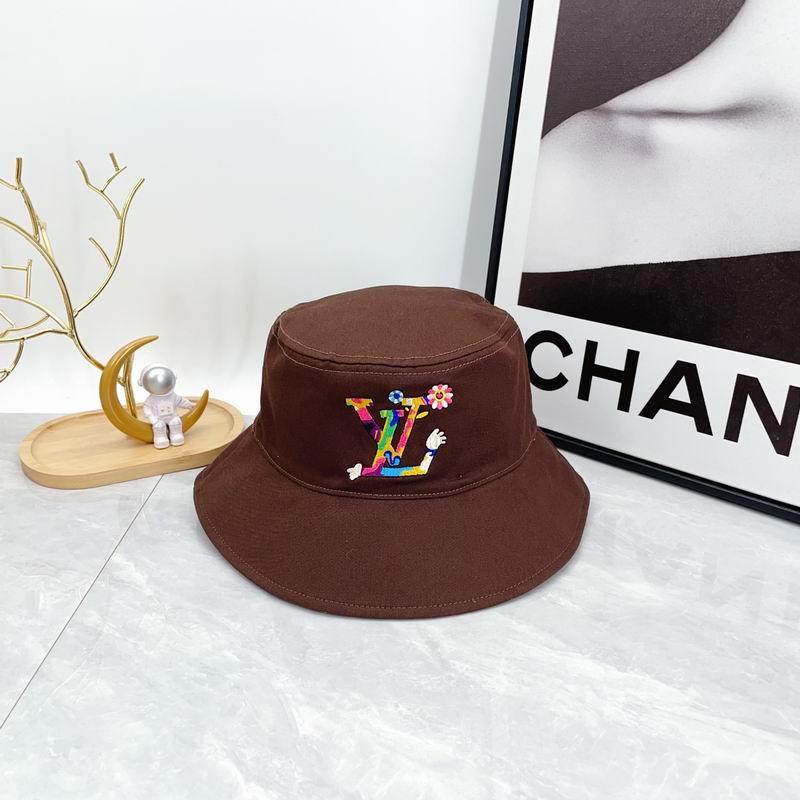 LV hat dx (1598)