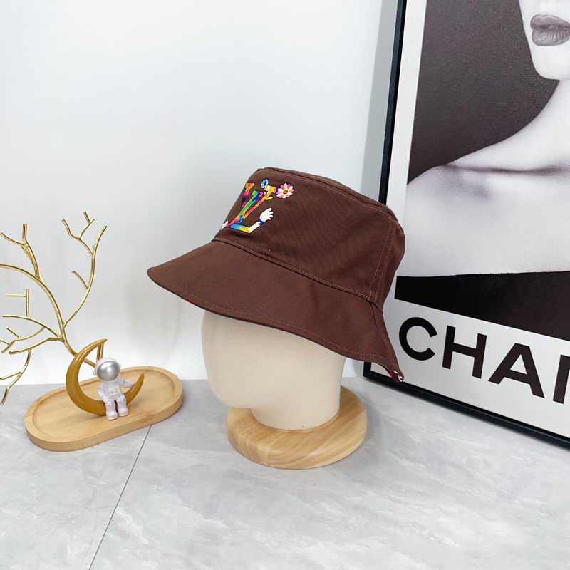 LV hat dx (1600)