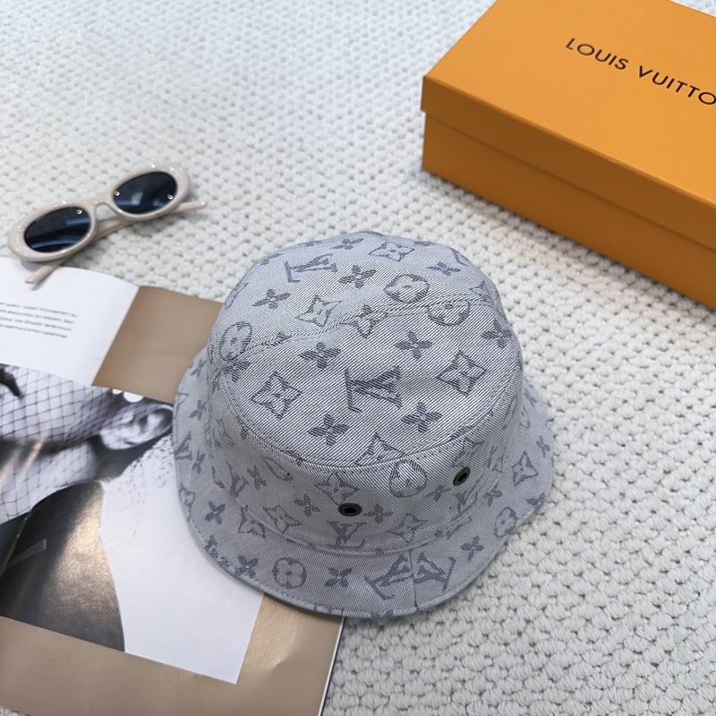 LV hat dx (714)