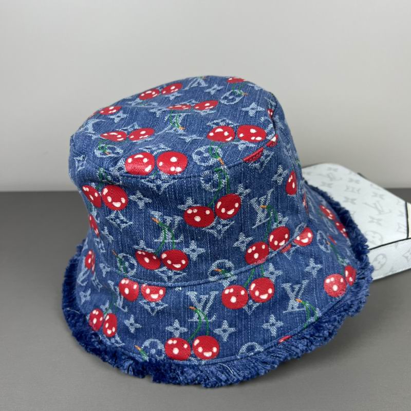 LV hat dx (84)