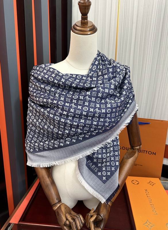 LV scarf 120X120cm 50%羊毛 50%羊绒 E (10)