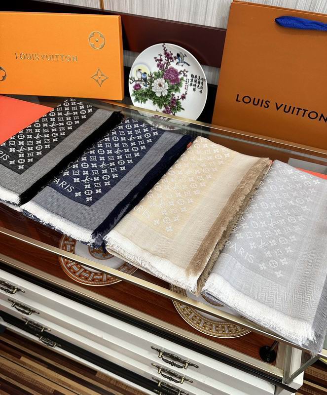 LV scarf 120X120cm 50%羊毛 50%羊绒 E (8)