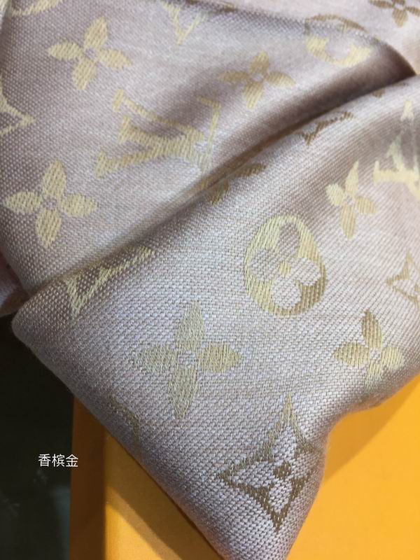 LV scarf 140X140cm 60%真丝40%羊毛 E (168)
