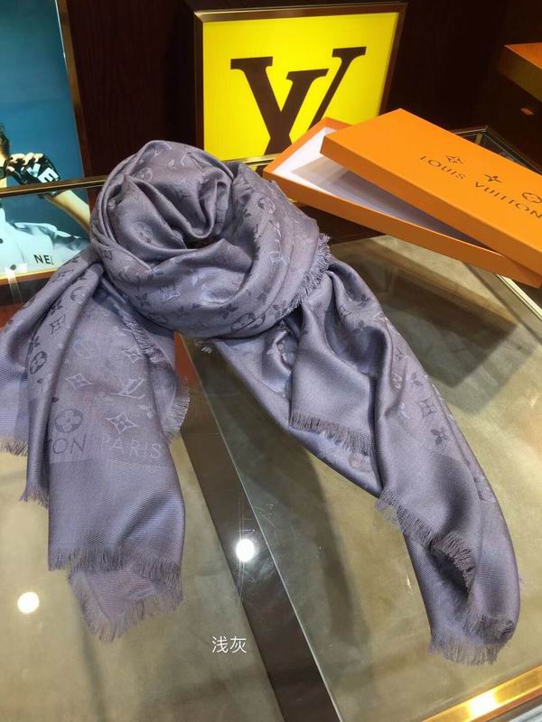 LV scarf 140X140cm 60%真丝40%羊毛 E (174)