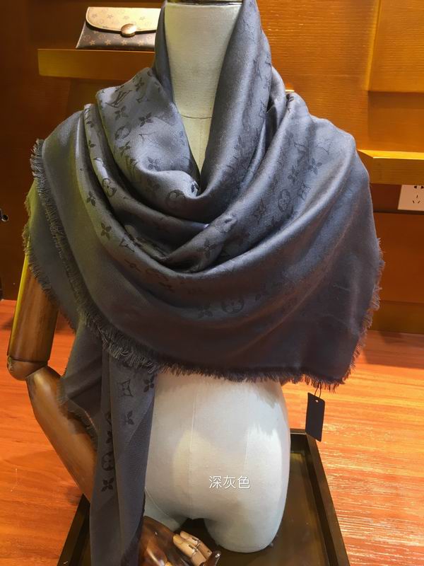 LV scarf 140X140cm 60%真丝40%羊毛 E (178)
