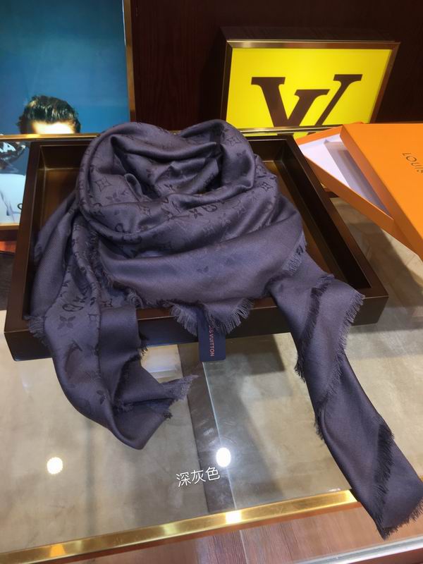 LV scarf 140X140cm 60%真丝40%羊毛 E (184)